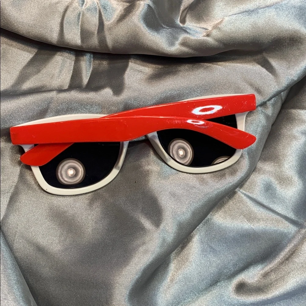 🌹American Flag Patriotic Sunglasses - KIDS Red, White & Blue
